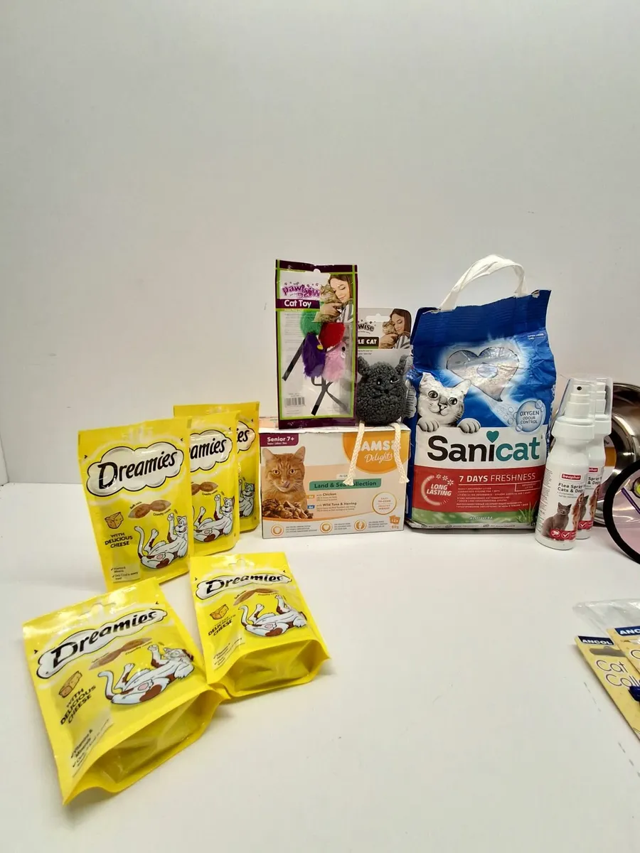 Online Auction Of A Goodie box & More! - Image 2