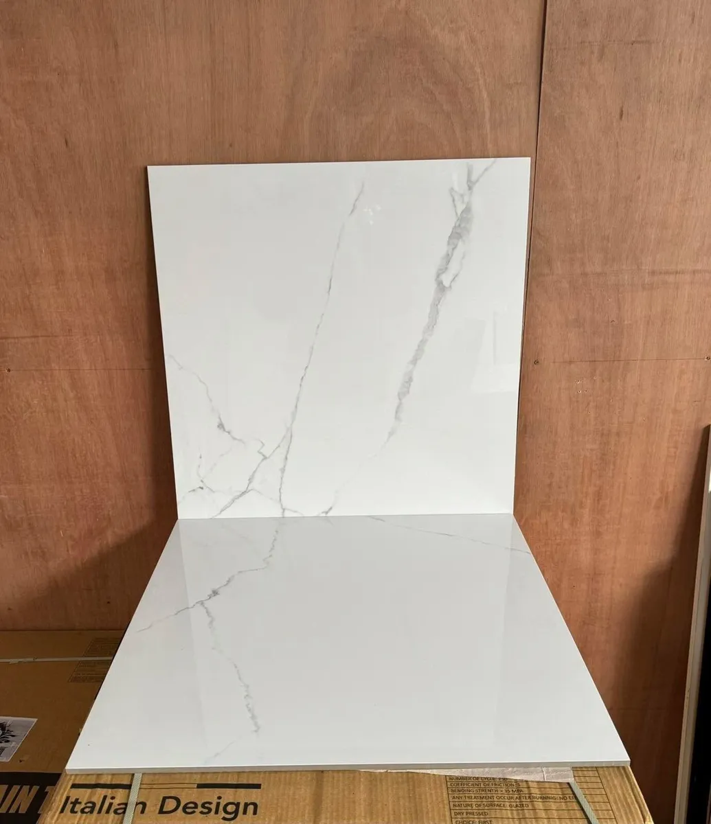 Reduced To Clear White Marble Effect 60cm x 60cm