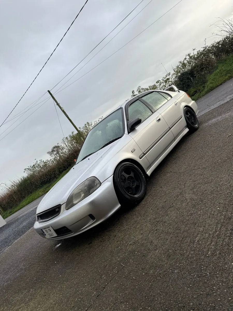 Honda civic ferio 1.6 v-tech - Image 1