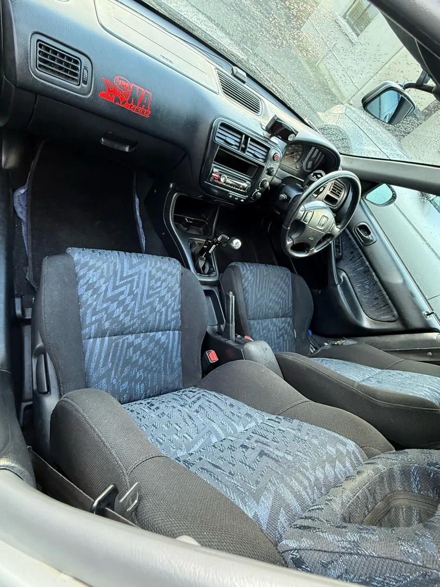 Honda civic ferio 1.6 v-tech - Image 3