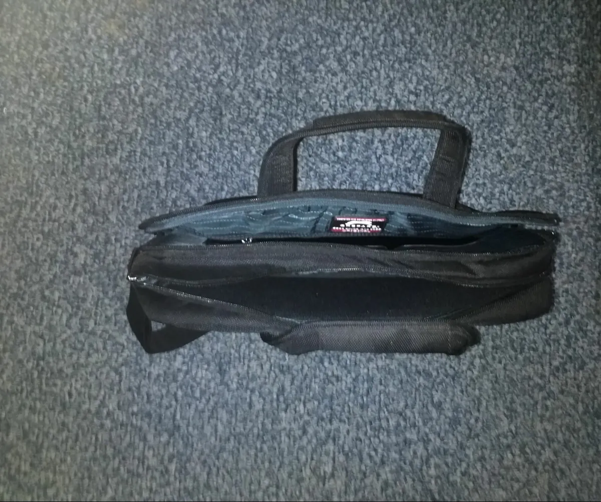 GEPHARD Document/Device Padded Case - Image 1