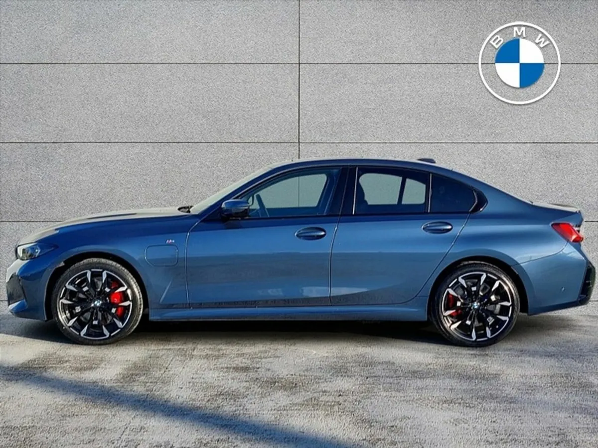 BMW 3-Series 330e M Sport - Image 3