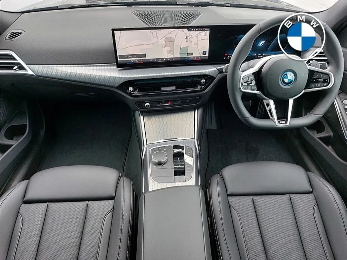 BMW 3-Series 330e M Sport - Image 4
