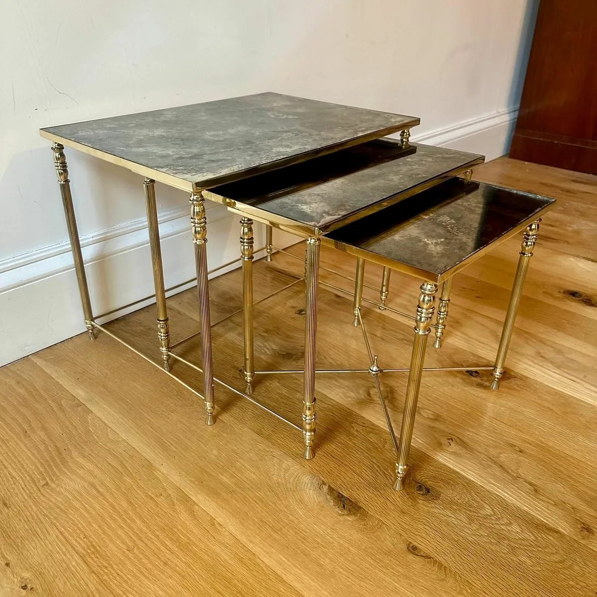 On hold - Vintage Brass Nest of Tables - Image 1