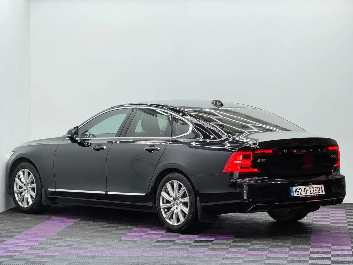 2016 Volvo S90 231HP AWD, Automatic - Image 4