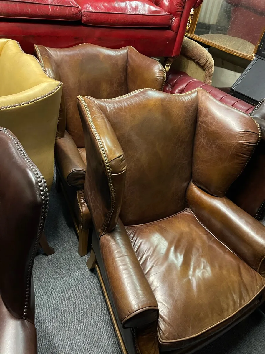 Matching pair halo leather chairs - Image 2