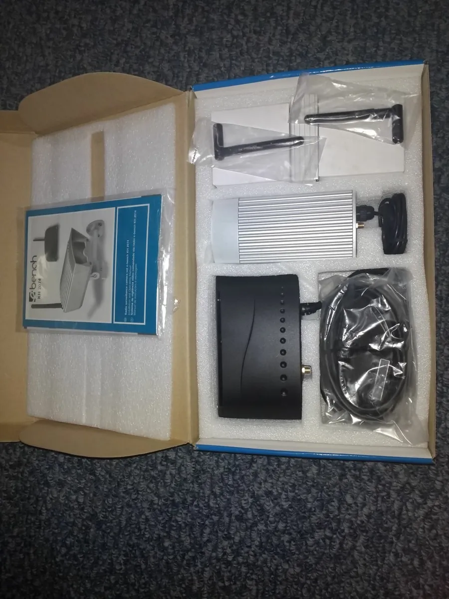 Indoor/outdoor surveillance CCTV camera - Image 2