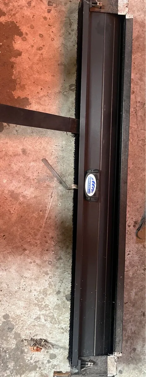 Ford ranger roller cover and spoiler - Image 4