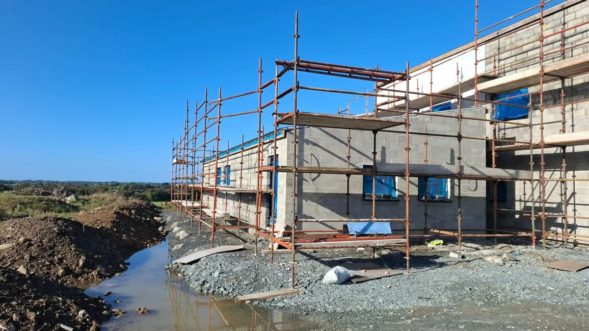 Scaffolding - Image 1