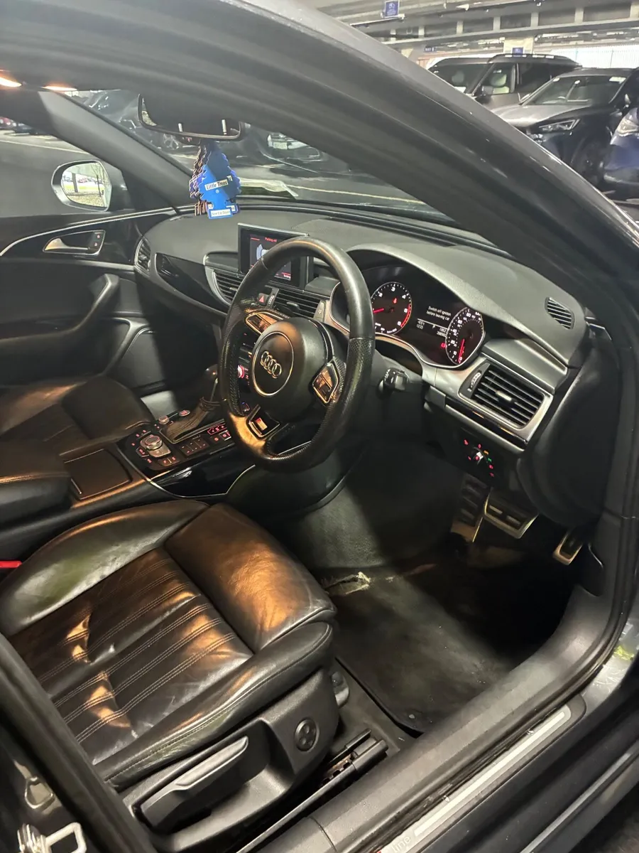 Audi A6 2014 - Image 4