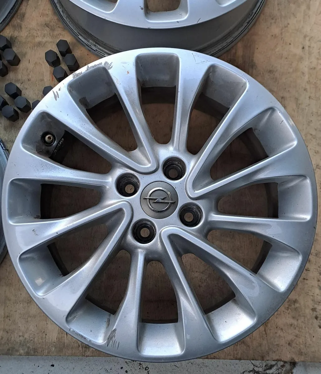 Opel / Vauxhall Corsa 17" Alloys - Image 3