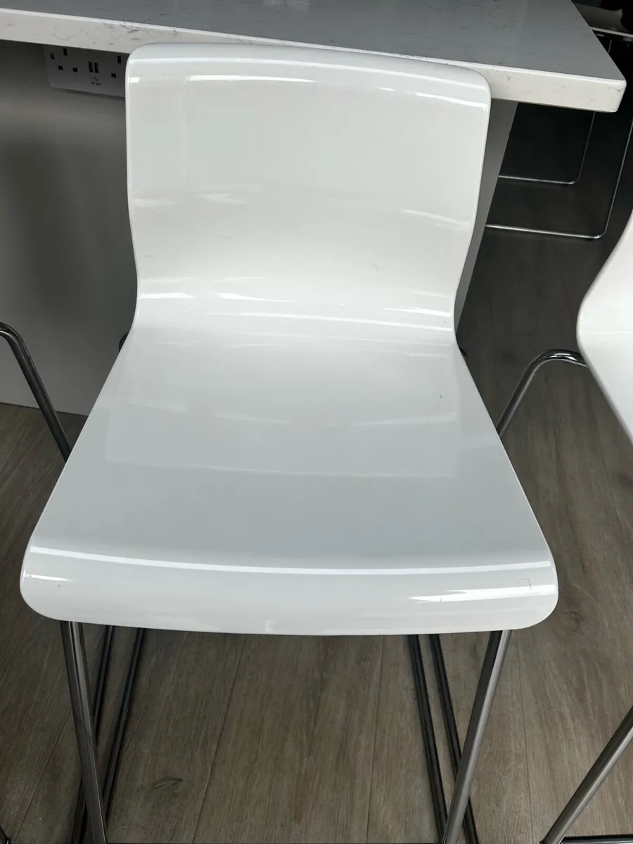 Kitchen bar stool - Image 2