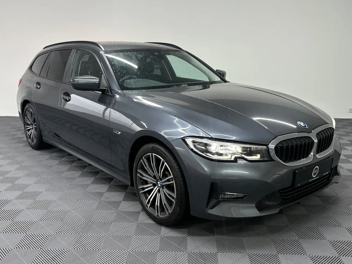 2022 BMW 3-Series SE Pro Estate 2.0 Phev - Image 1