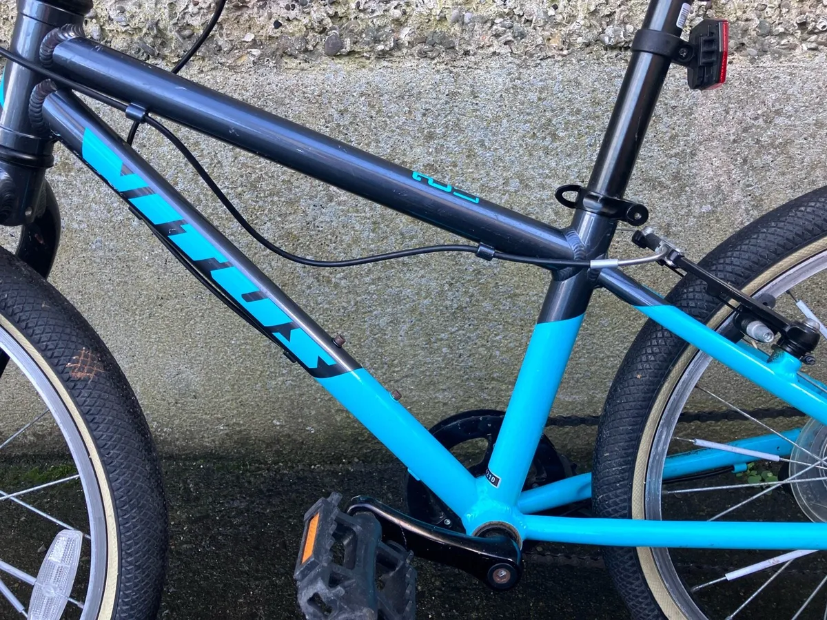 Vitus Kids 20 inch bike - Image 2