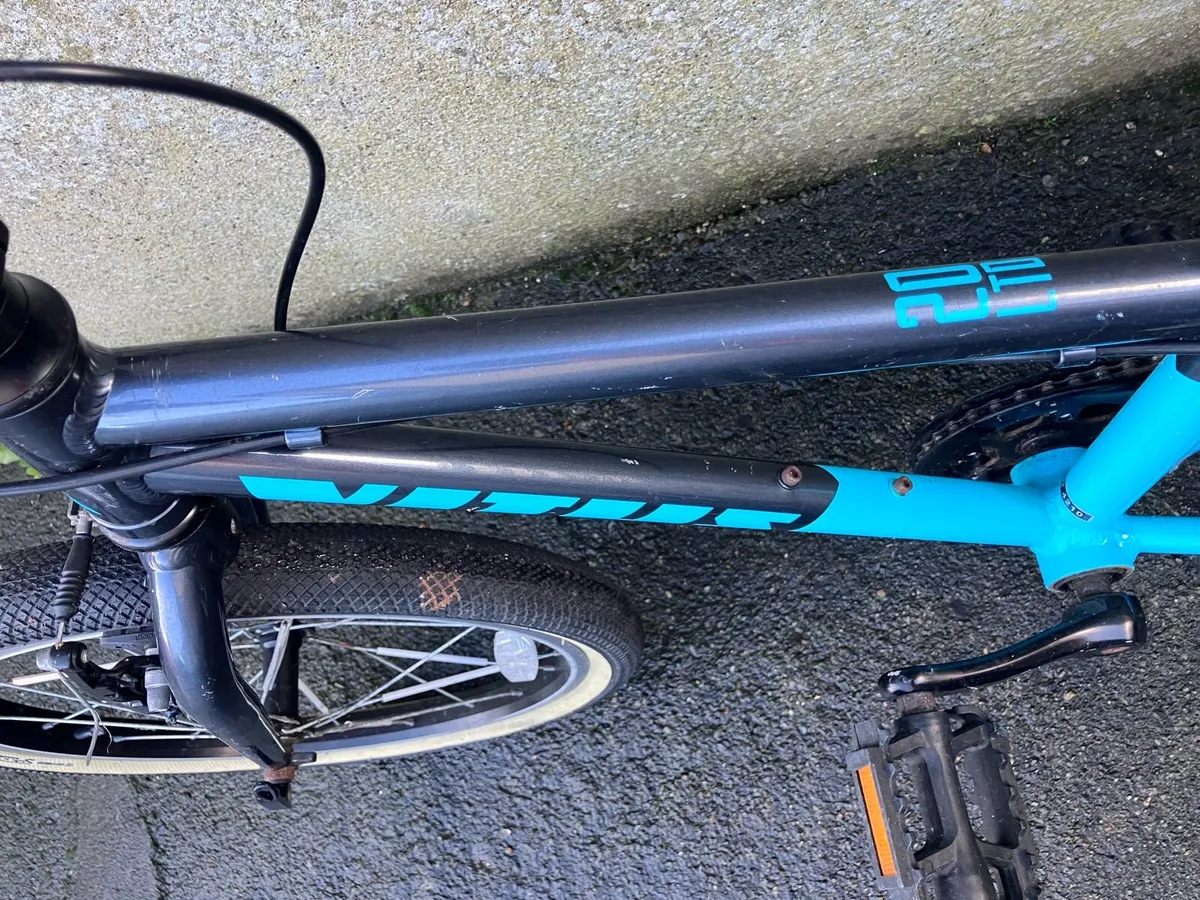 Vitus Kids 20 inch bike - Image 4