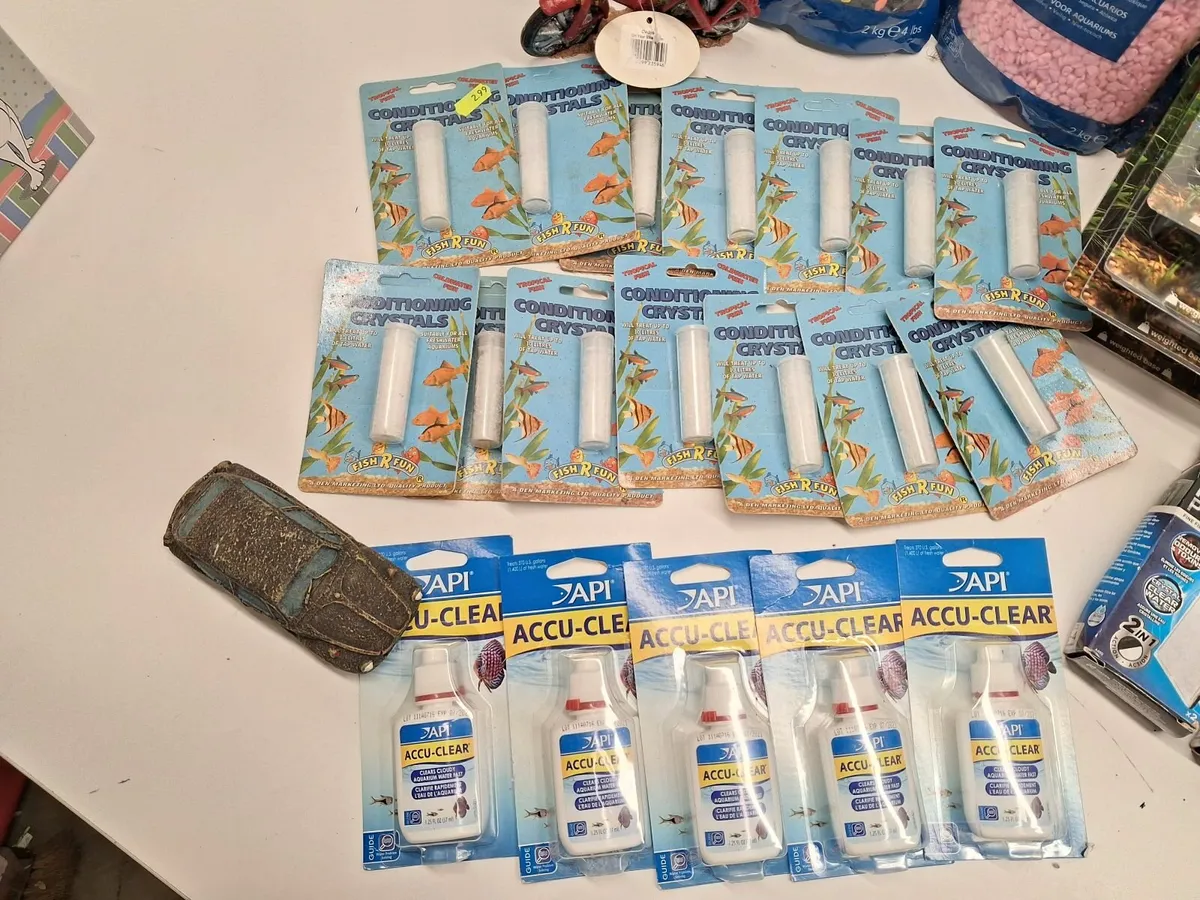 Online Auction Of A Goodie box & More! - Image 2