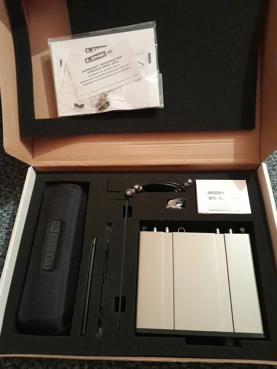 LINE 6 Wireless Microphone XD-V70 - Image 2