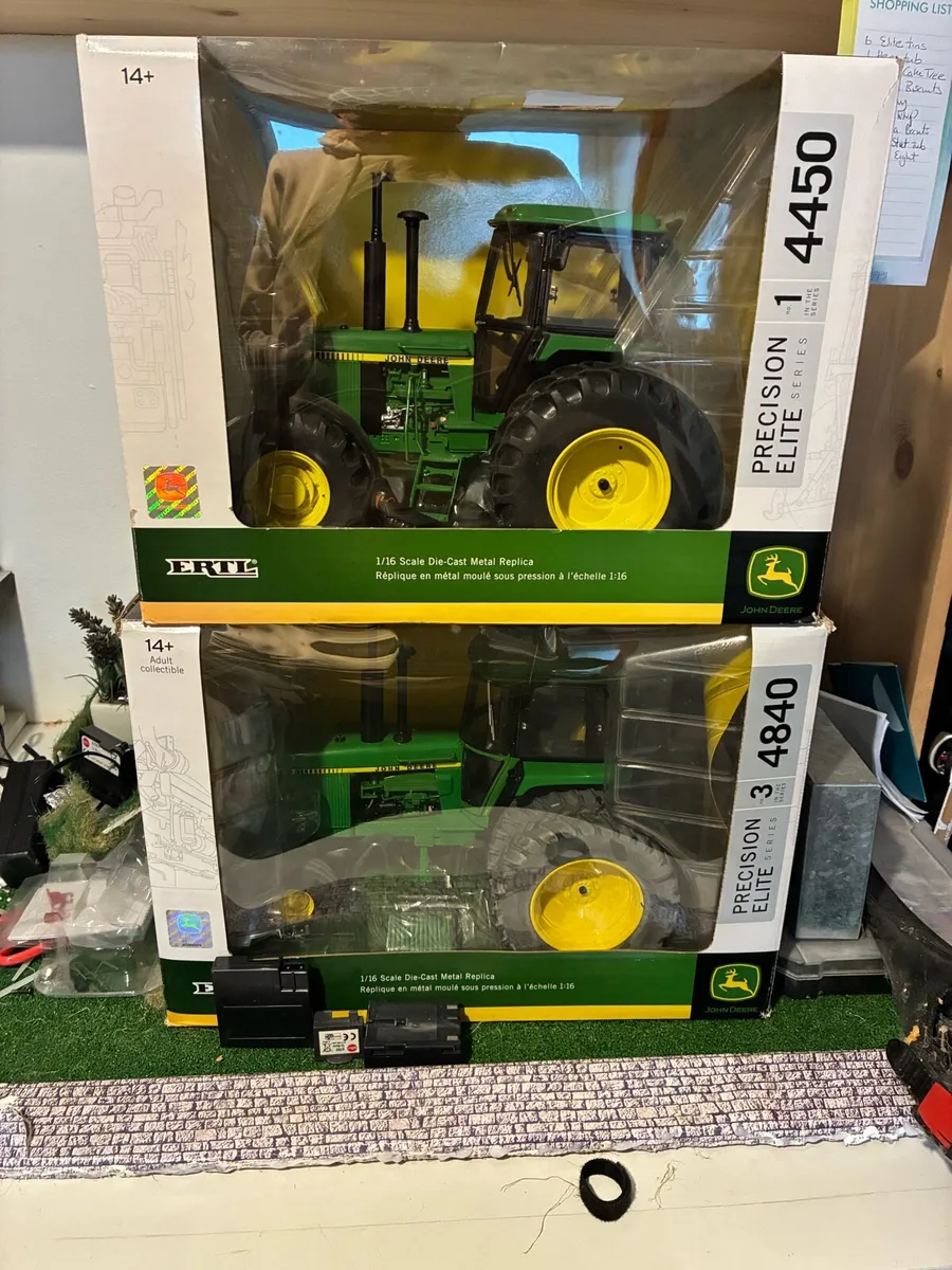 1:16 scale john deere models - Image 2