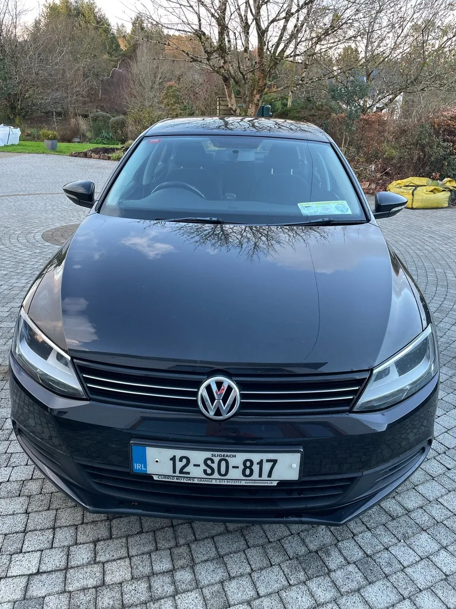 2012 1.6 Black Diesel Volkswagen Jetta - Image 1