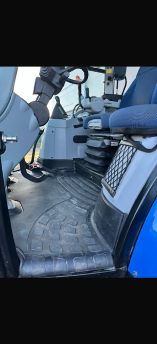 T6.180 ELECTRO COMMAND - Image 4