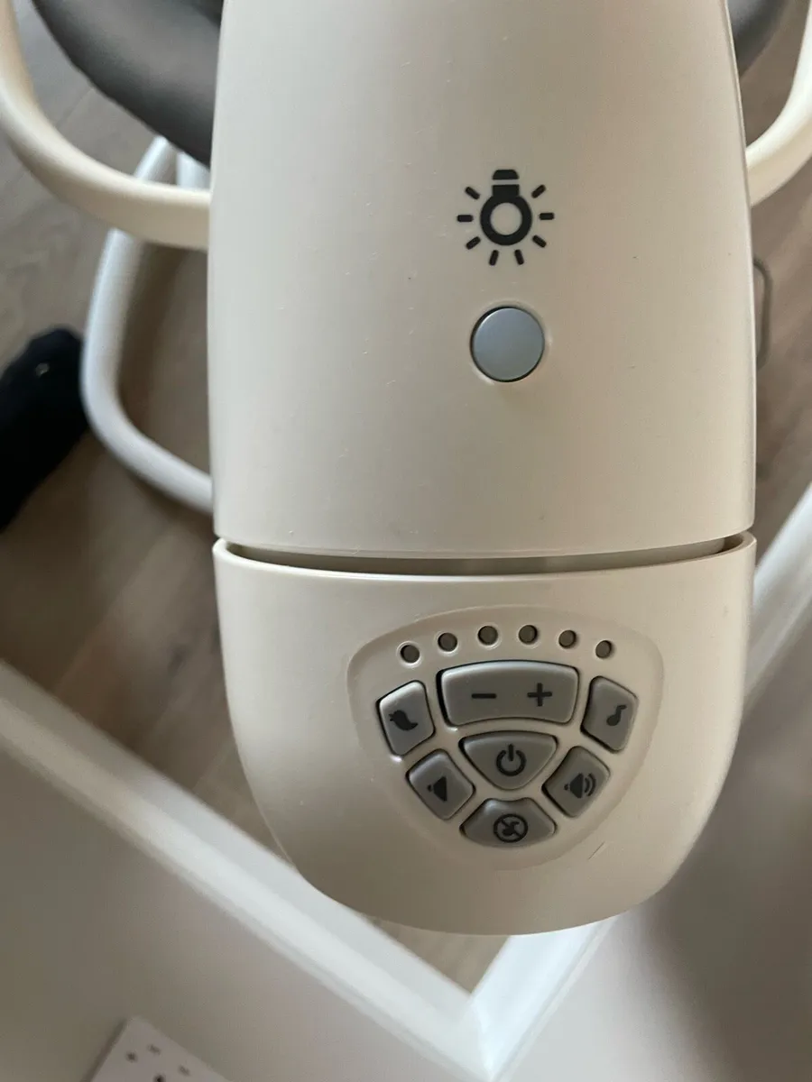 Baby swing - Image 2