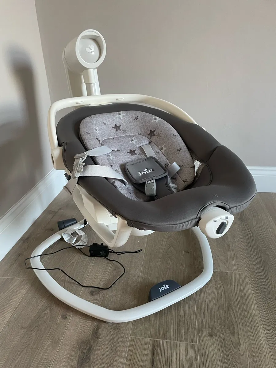 Baby swing - Image 1