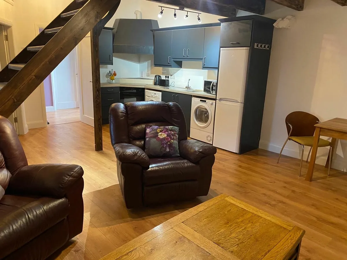 Apartment to rent - Image 1