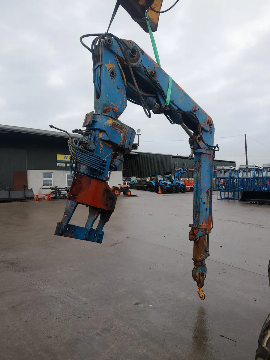 County Tractor Crane - Image 4