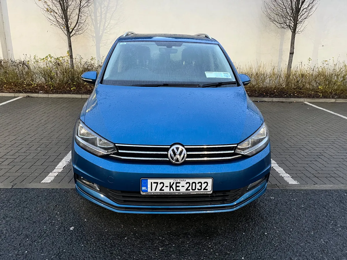 Volkswagen Touran 2017, 7 SEATS,LOW MILEAGE,DIESEL - Image 3