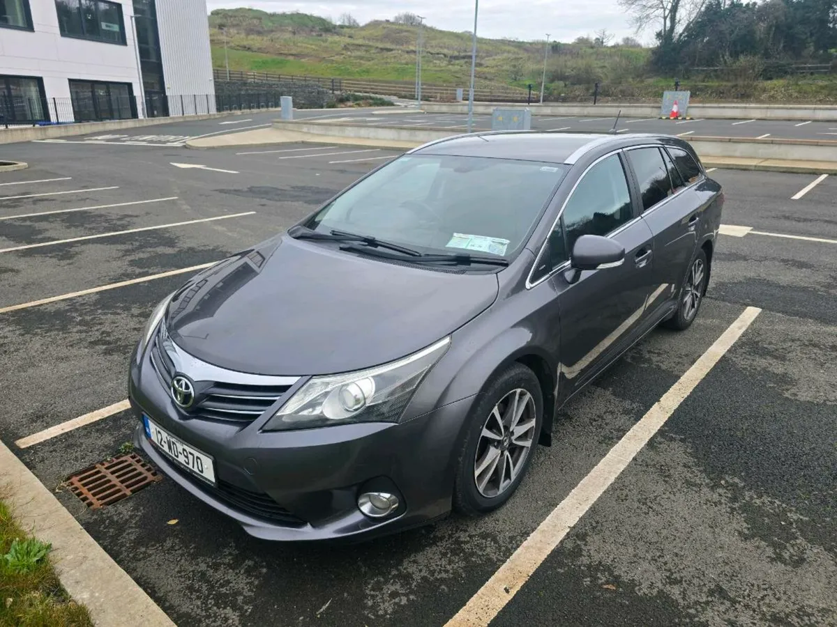 New NCT 08/26 Toyota Avensis - Image 3