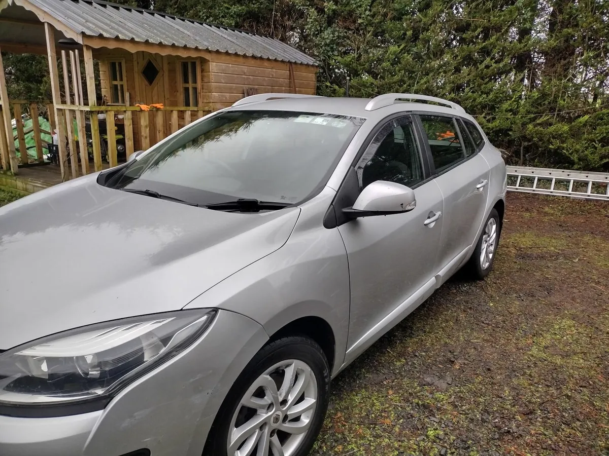 Renault Megane 2015 - Image 2