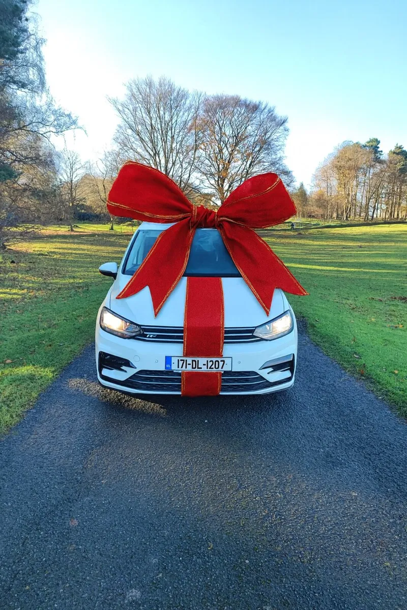 Vw Touran R Line Diesel!!! Executive 7 seater mpv - Image 1