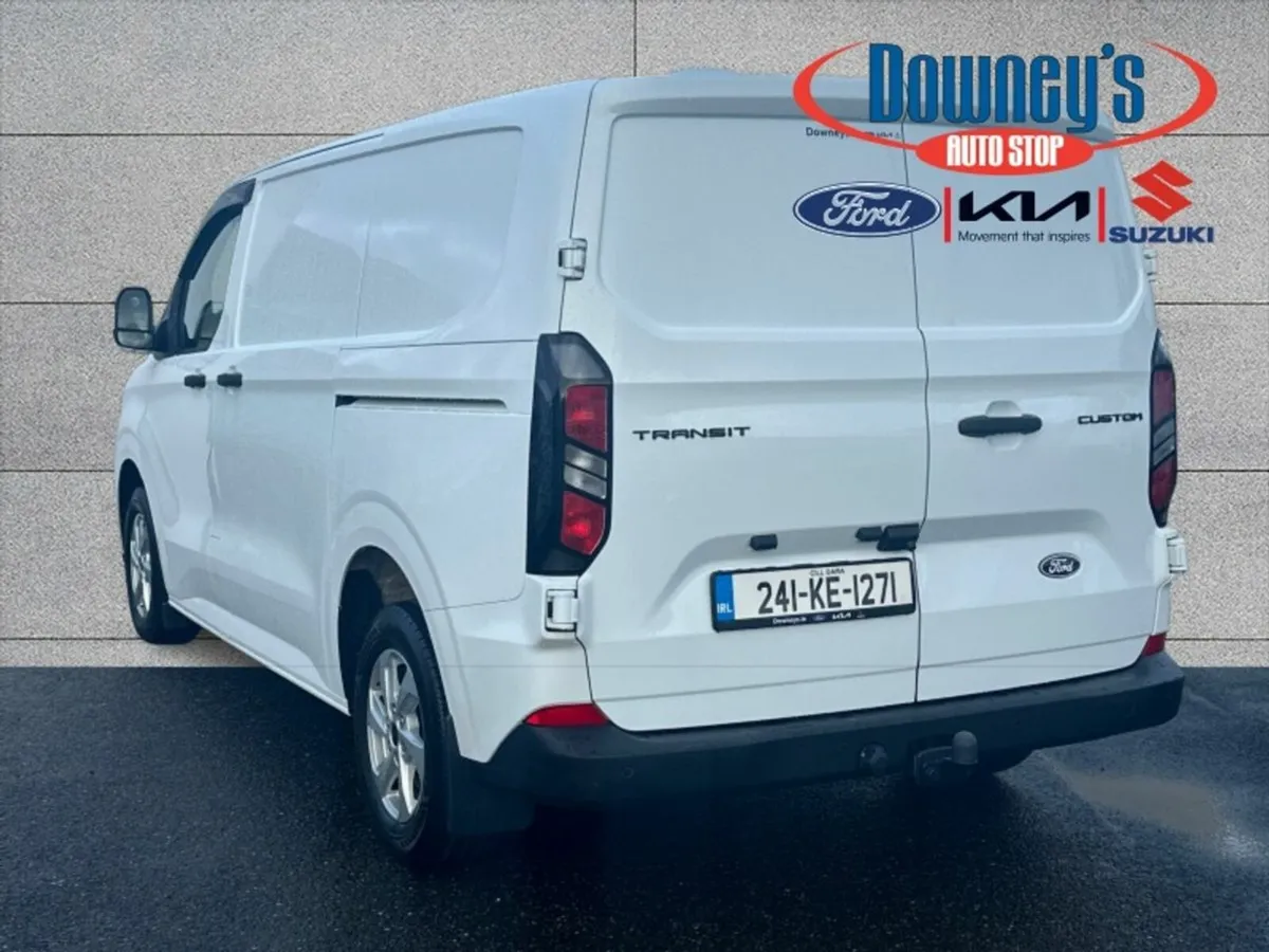 Ford Transit Custom SWB TREND 2.0 TD - Image 4