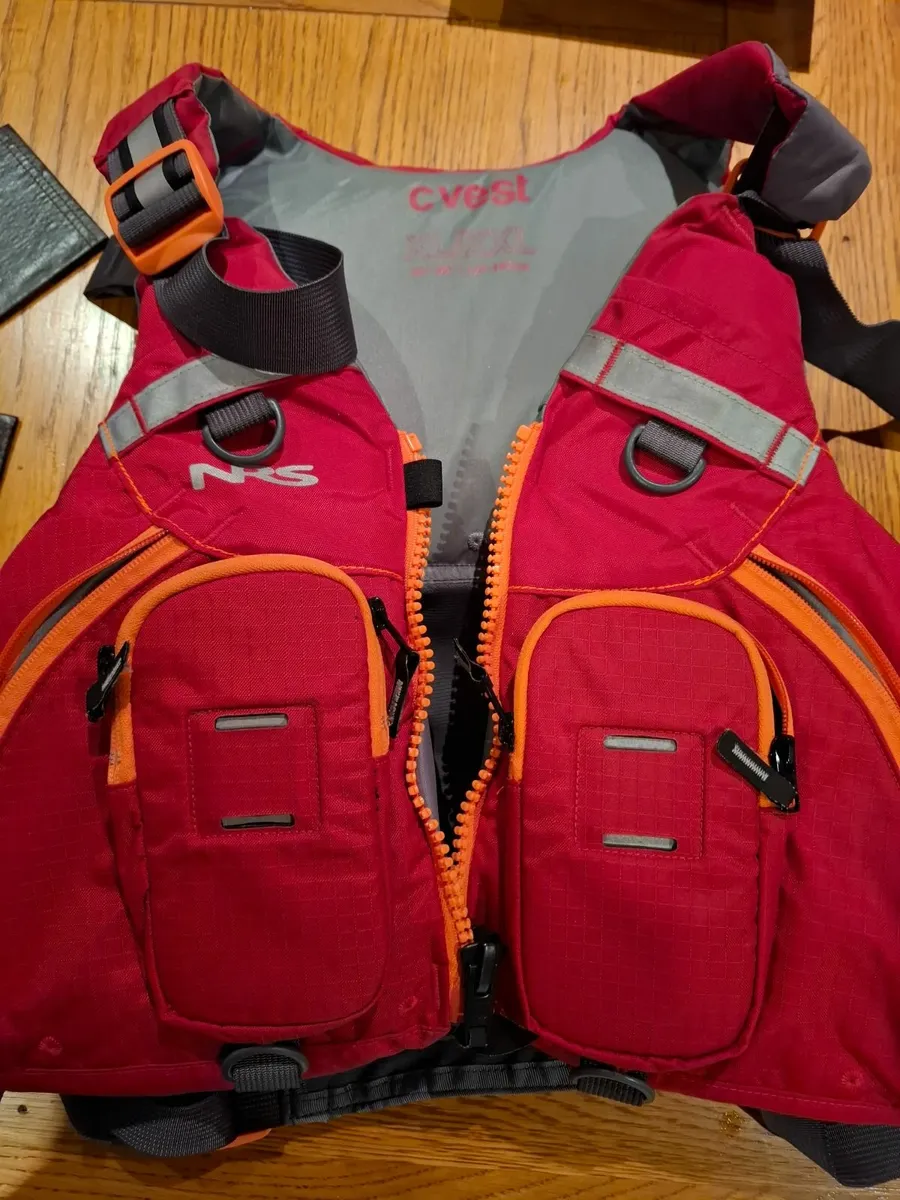 Paddles, PFD's & Drysuits - Image 3