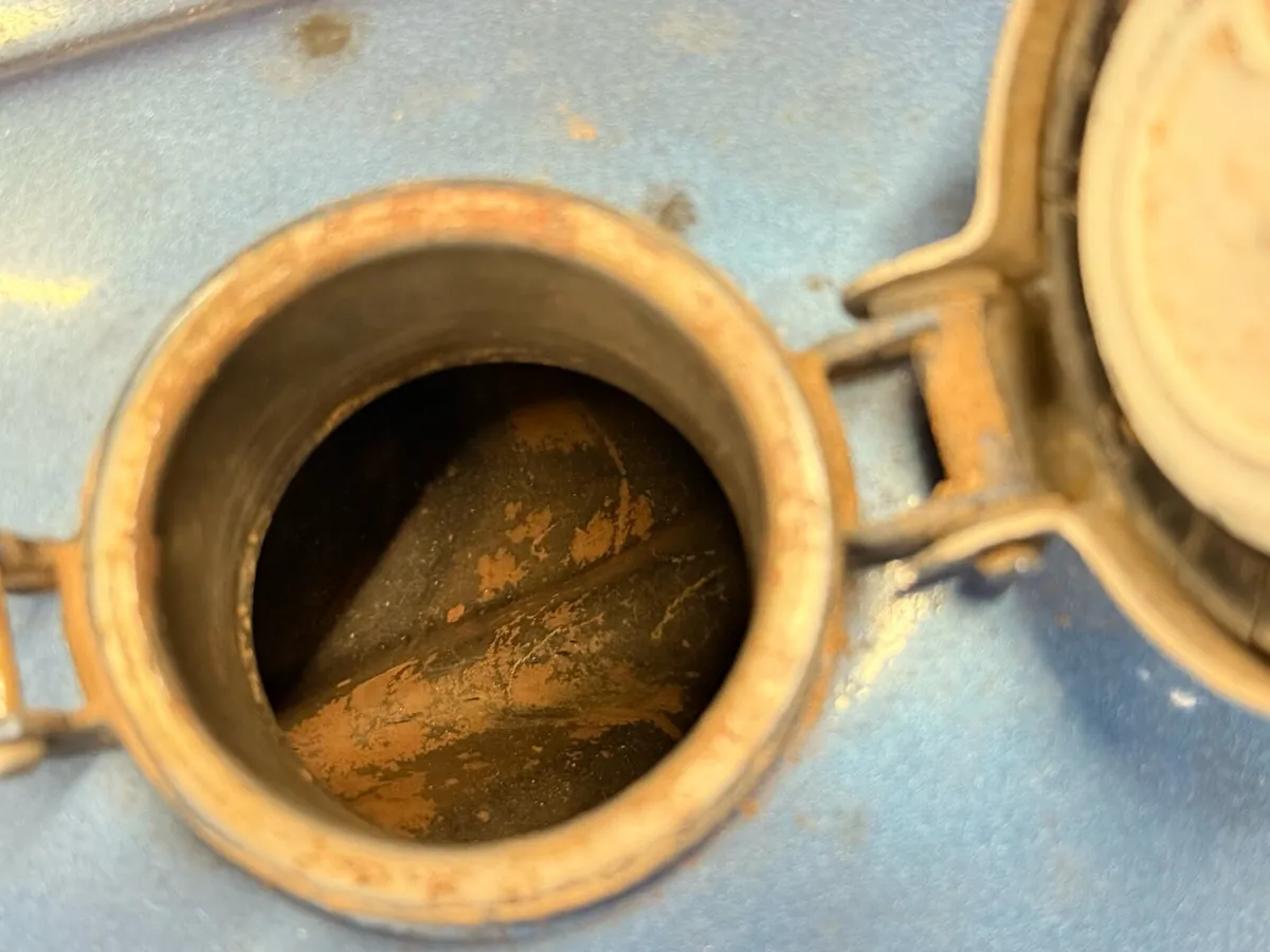 1973 Suzuki GT750 Fuel Tank - Image 4