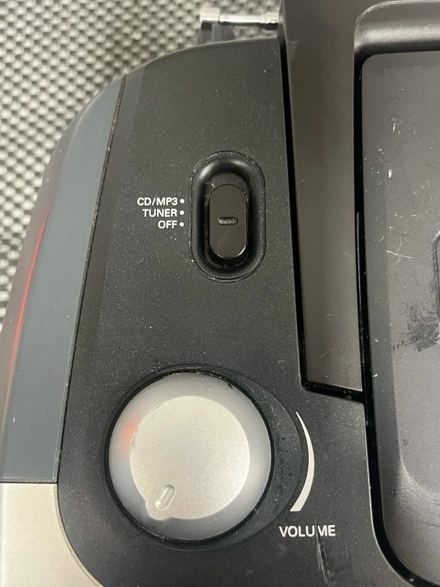 Philips Stereo - Image 4