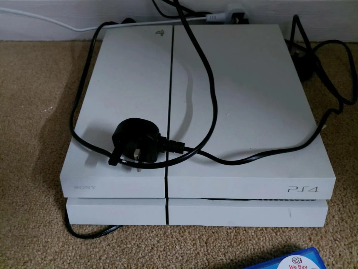 Playstation 4 - Image 1