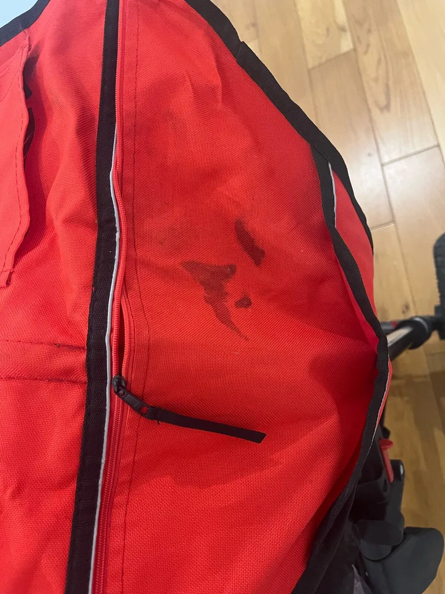 Out n about nipper - Image 3