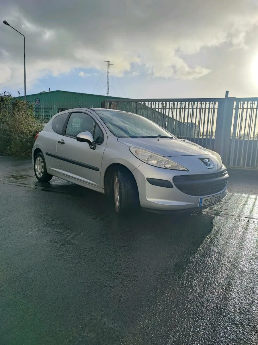 Peugeot 207 Commercial - Image 4