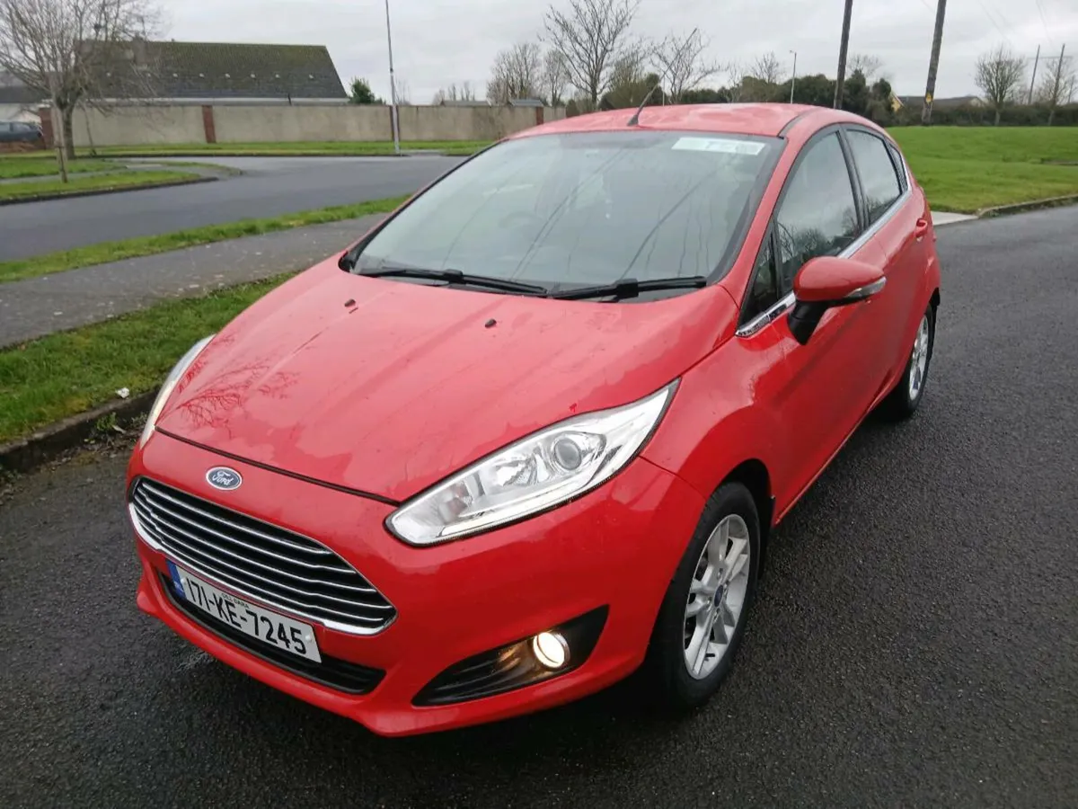 FORD FIESTA 1.2 PETROL ABSOLUTELY S - Image 4