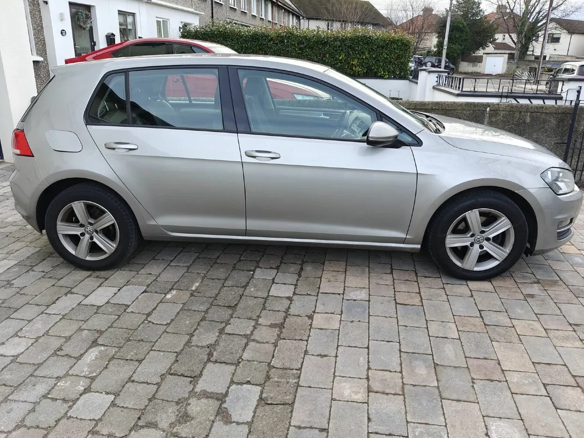 Volkswagen Golf 2015 - Image 2