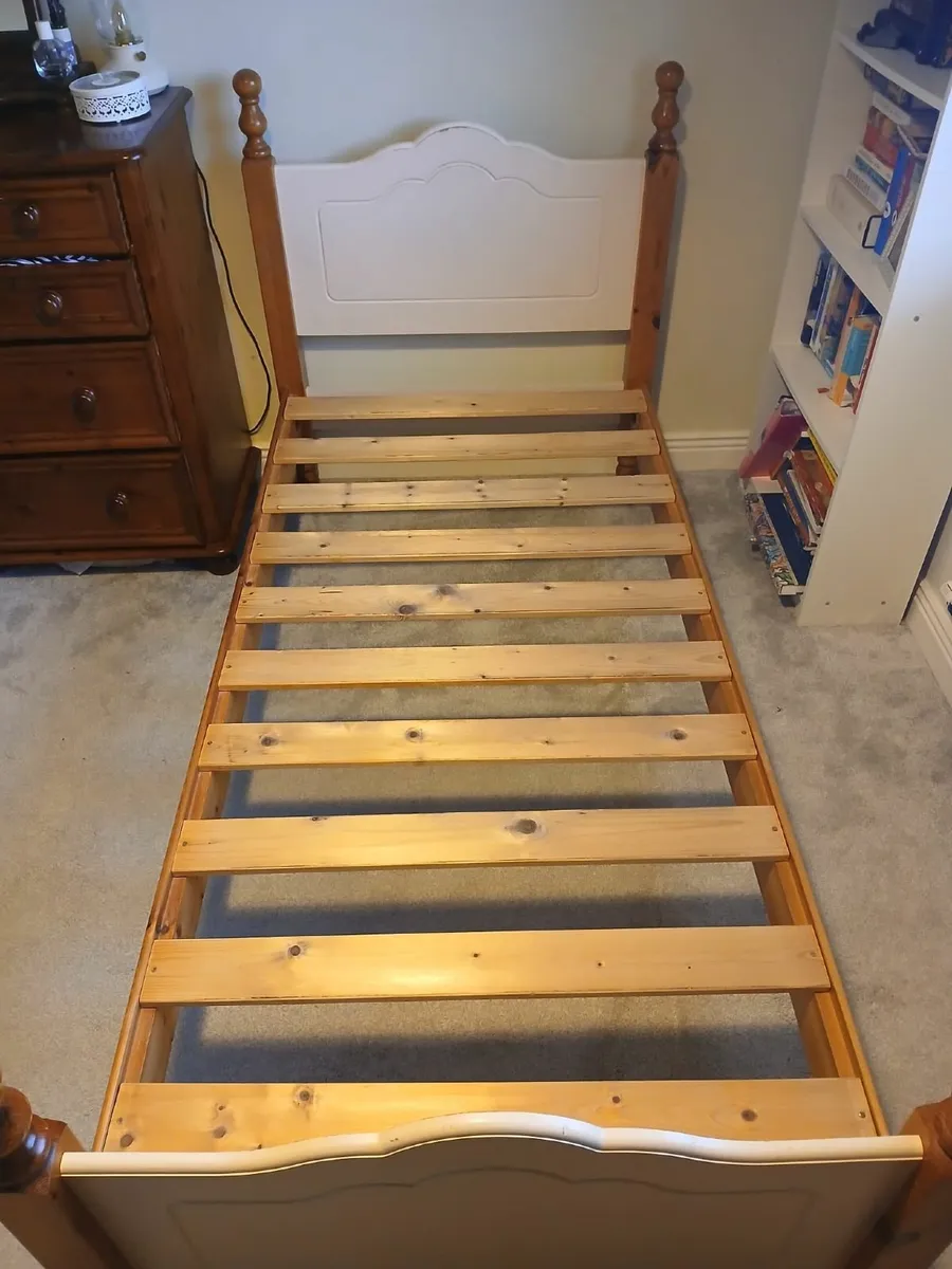 Cream & Pine Single Bed - Image 3