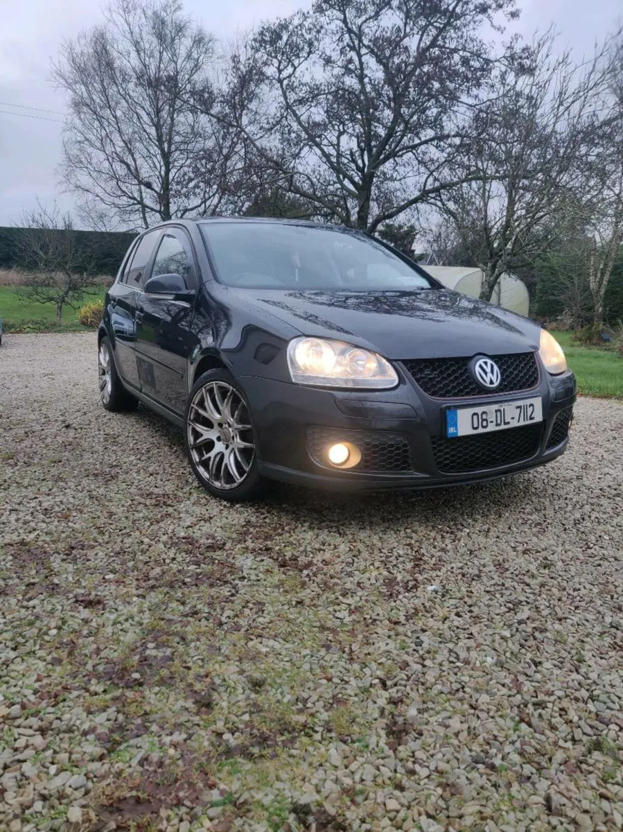 Volkswagen Golf - Image 1