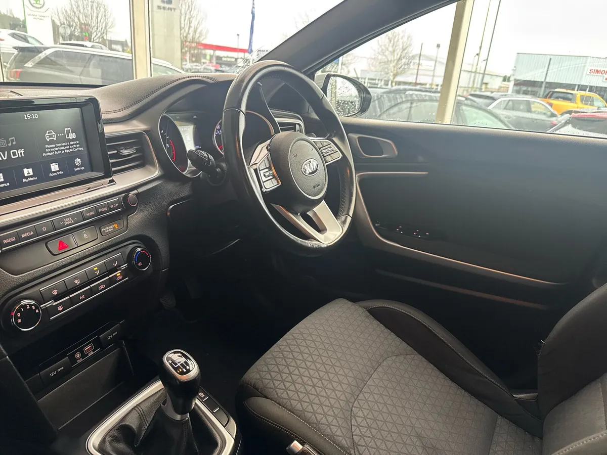 2019 Kia Ceed 1.6 K3 Diesel - Image 3