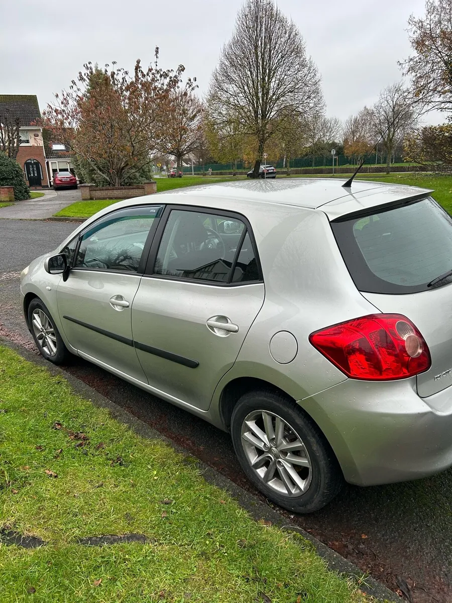 Toyota Auris - Image 3