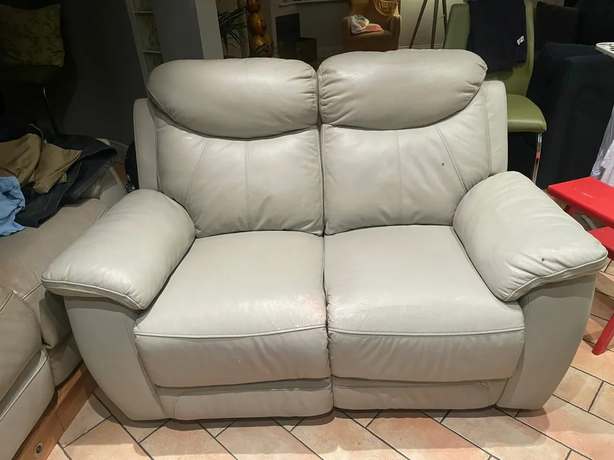 3 + 2 Seater Recliner Couches - Image 3