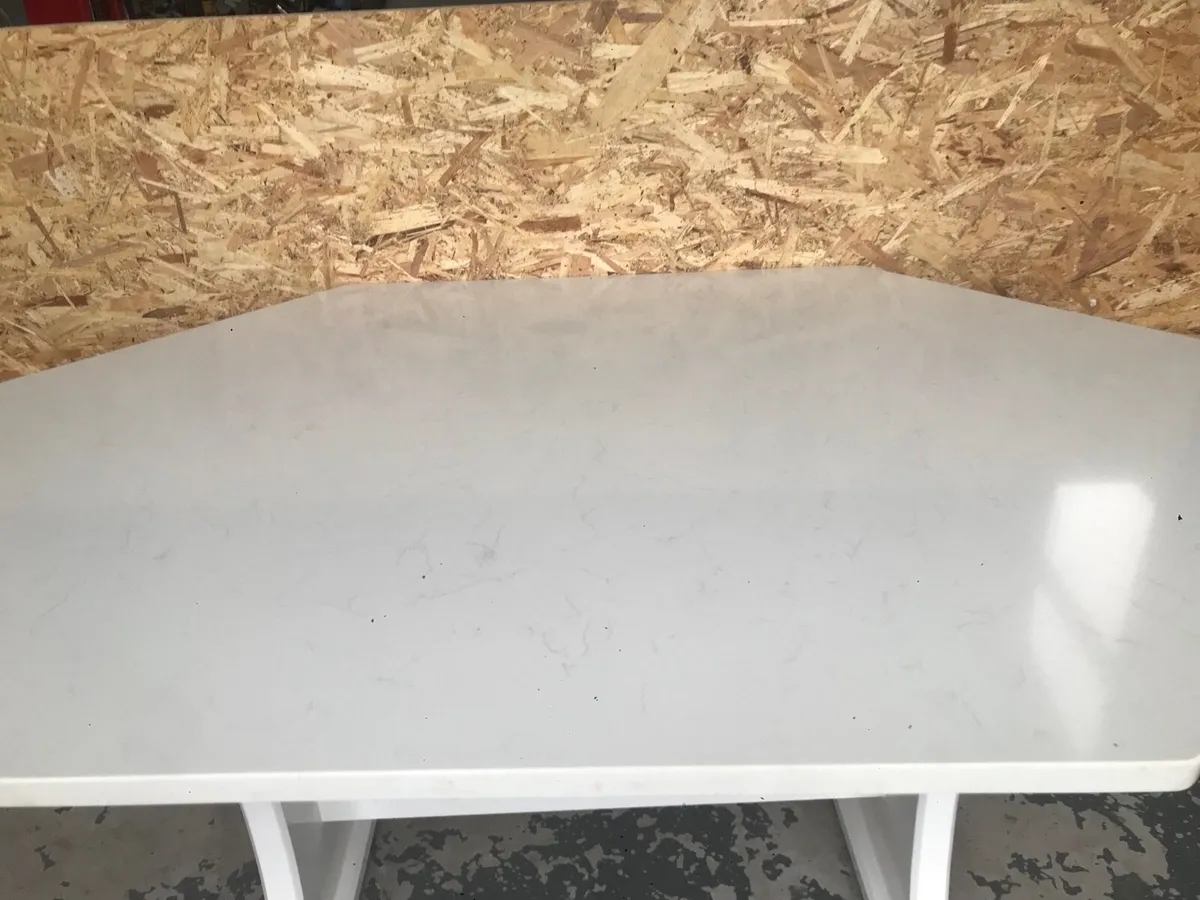 Quartz dining table - Image 4