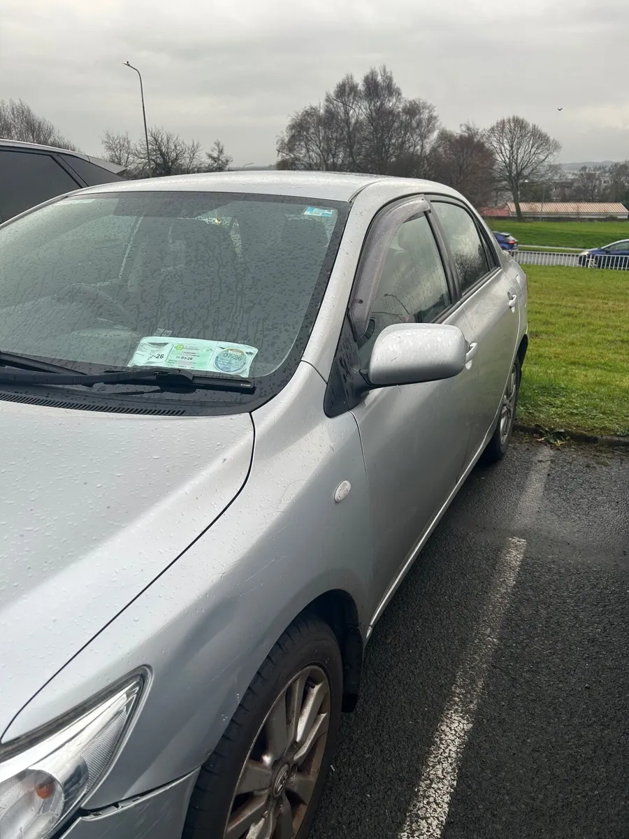 Toyota Corolla 2008 - Image 2