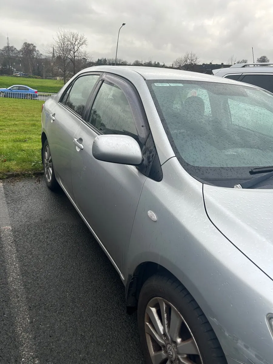 Toyota Corolla 2008 - Image 3