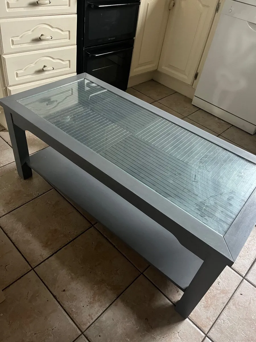 Coffee table - Image 2